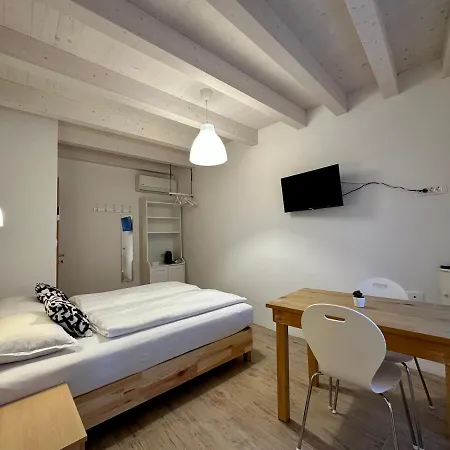 House Punta - Hisa Na Punti *