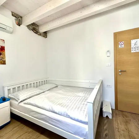 Apartment House Punta - Hisa Na Punti