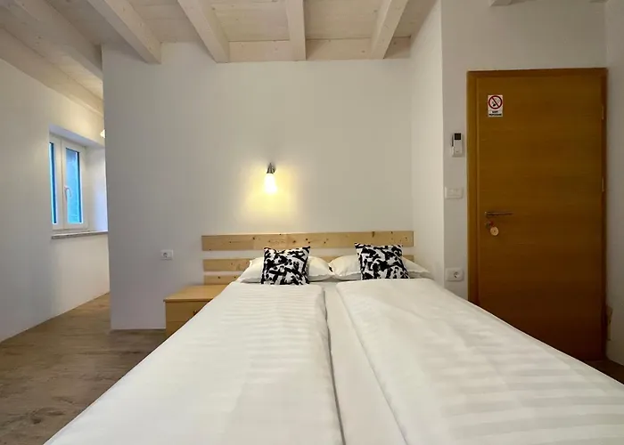 House Punta - Hisa Na Punti